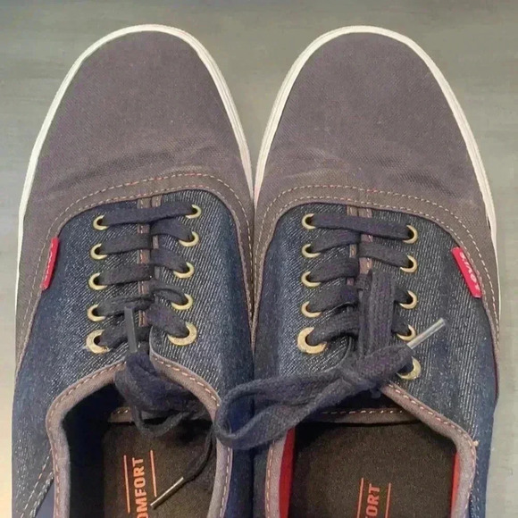LEVI’S Men’s Shoes - Picture 6 of 8